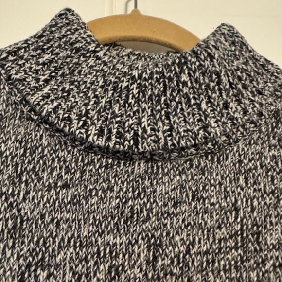 Liz Claiborne Turtleneck Sweater XL - Picture 3 of 4